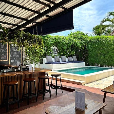 Lay Day Hostel Canggu Eksteriør billede